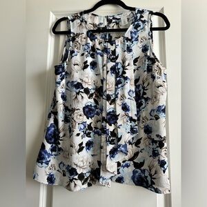 White House Black Market Top